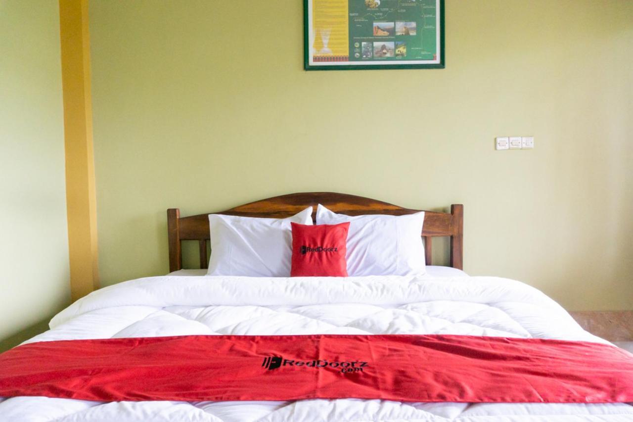 เรดดอร์ซ เนียร์ เซนารู รินจานี Hotel เซอนารู ภายนอก รูปภาพ