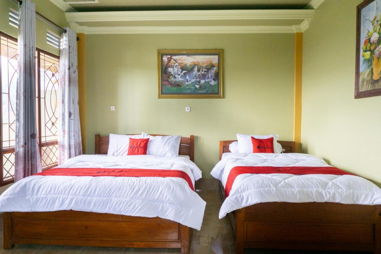 เรดดอร์ซ เนียร์ เซนารู รินจานี Hotel เซอนารู ภายนอก รูปภาพ