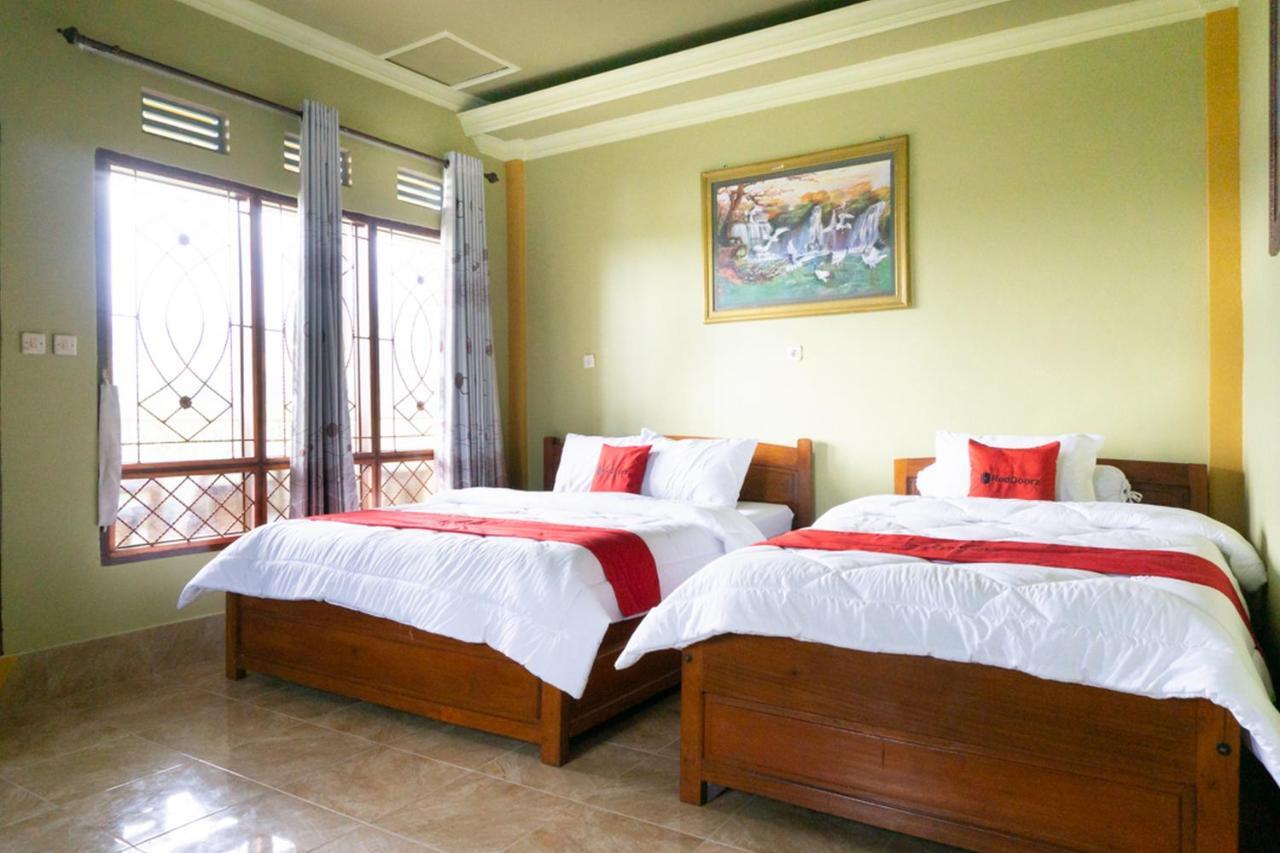 เรดดอร์ซ เนียร์ เซนารู รินจานี Hotel เซอนารู ภายนอก รูปภาพ